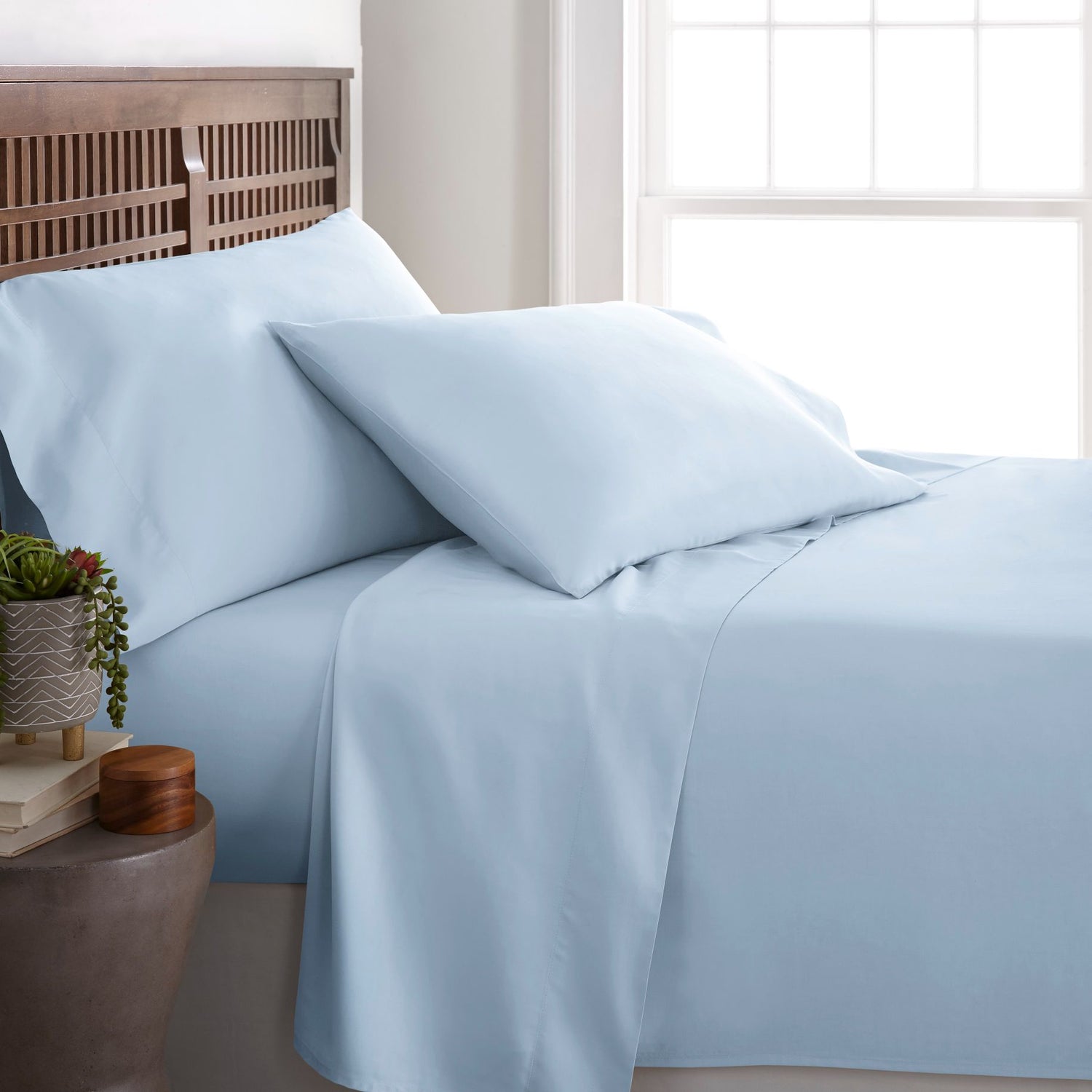 8 Pc 1500 Thread Count Bamboo Bedding Bundle