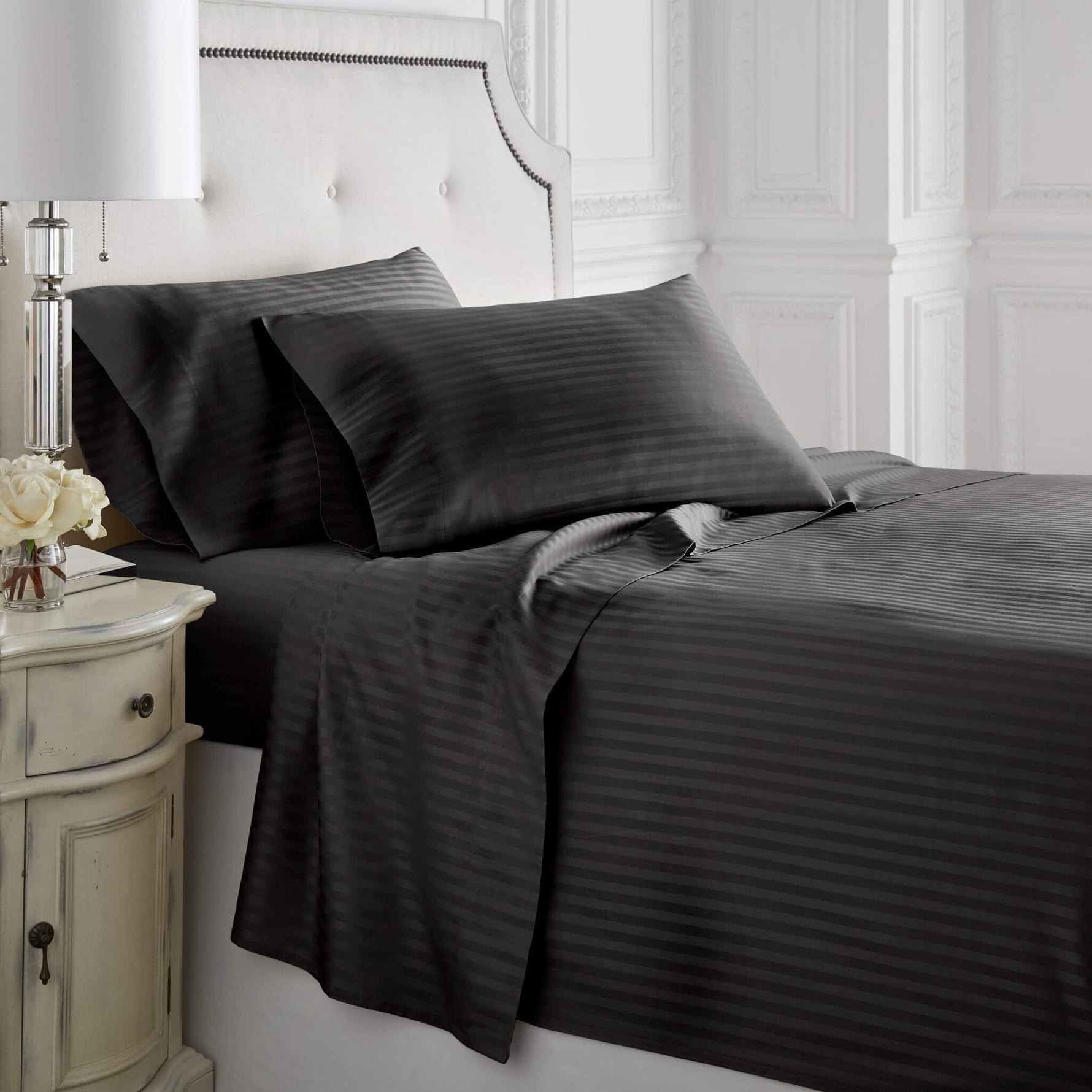 1500 Thread Count Egyptian Cotton Stripe Sheet Sets in Black