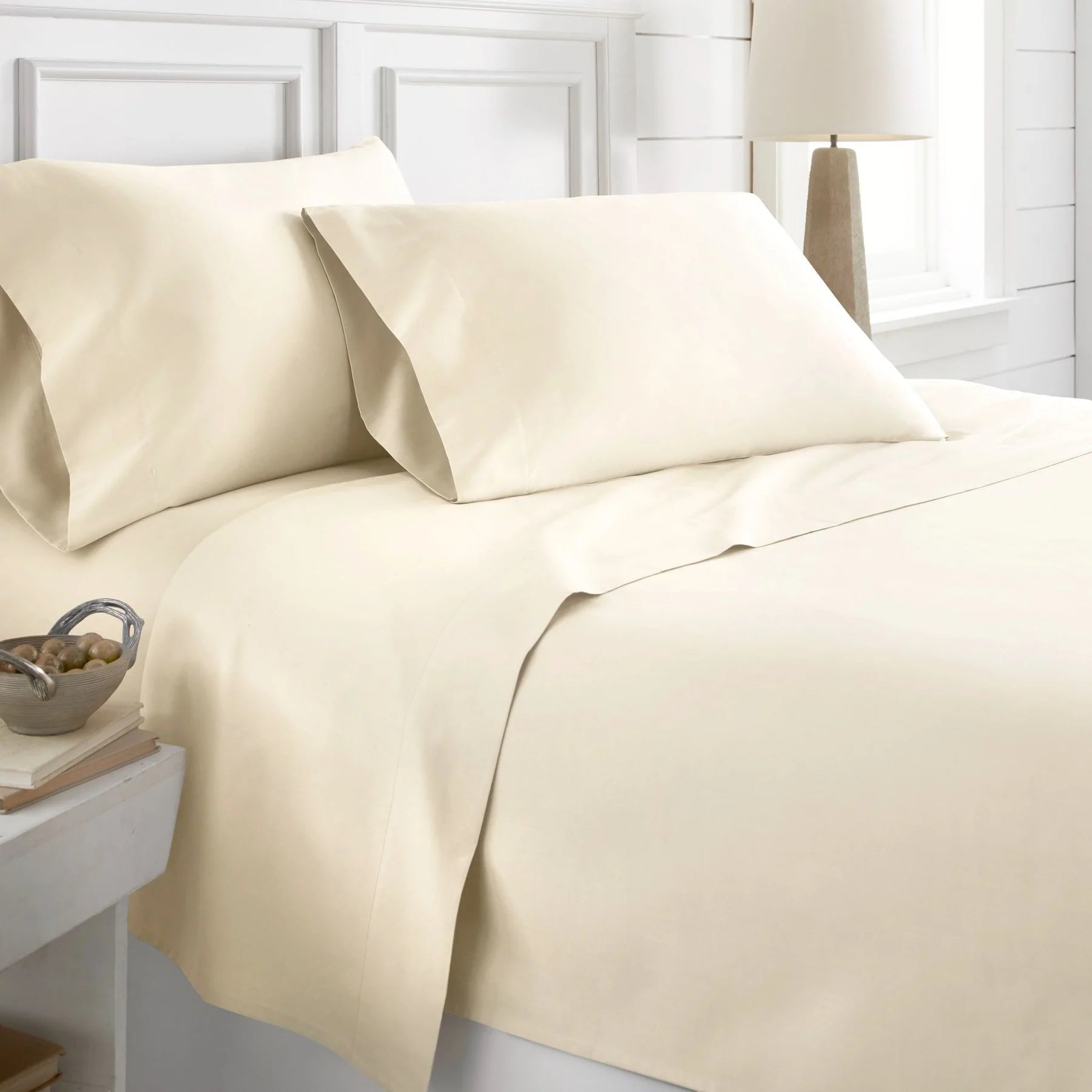 Sleep like royalty with these microfiber sheets! Say goodbye to rough , Bedding